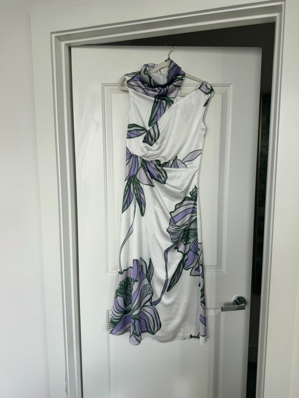 Karen Millen Graphic Linear Twist Neck Woven Dress